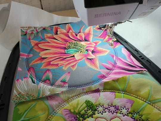 特価ブランド Fassett Kaffe colorful, BERNINA - Bag Zipper round その他